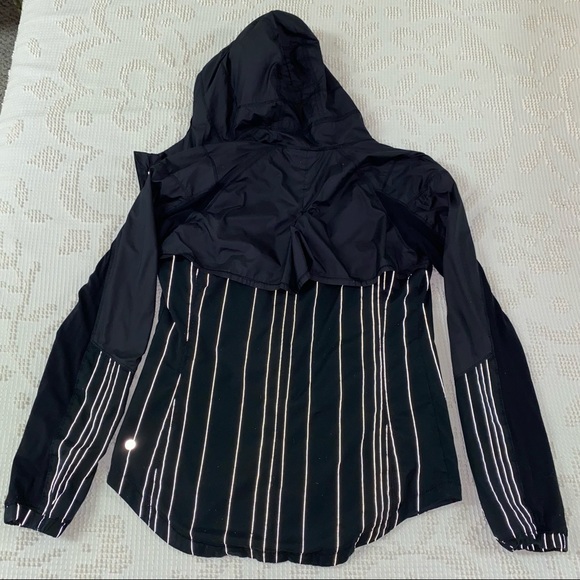 Lululemon Athletica Reflective Running Jacket with Asymmetrical Zipper - Picture 7 of 11